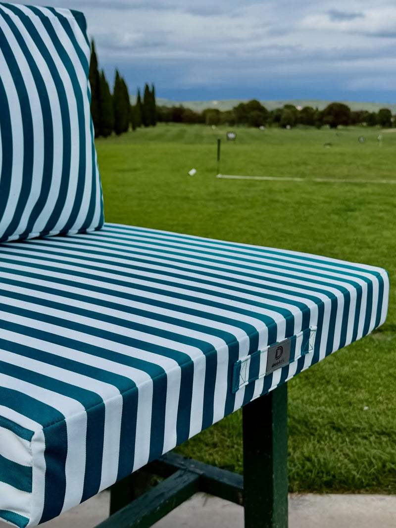 Coussins Deco Arts sur parcours de golf — élégance et confort — 4