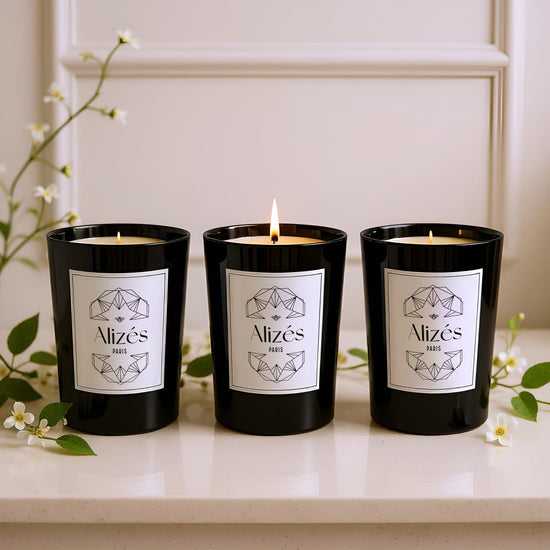 Trio Bougies La Marseillaise – 3x180g – Poker & Tabac – Alizés - Deco-arts.fr