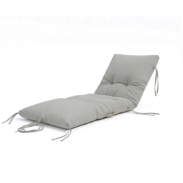 Matelas gris galet 185x55 cm en situation extérieure