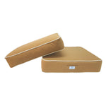 Ensemble de coussins pour fauteuils et canapés Deco-arts.fr, 50x50 cm, moka, épais 12 cm avec finition passepoil.