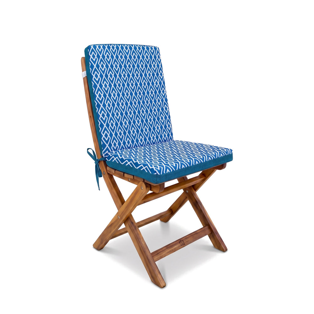 Cojín de silla de respaldo alto, Motivo Geométrico Verde, en una silla plegable de madera
