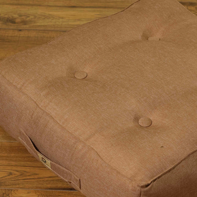 Deux poufs d'intérieur en lin beige clair, épais 18cm, parfaits pour la décoration moderne, de la marque Deco-arts.fr.