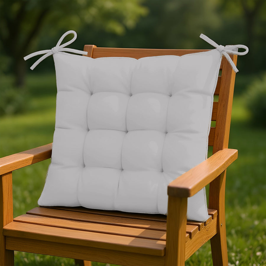 Coussins pour fauteuils et canapés gris clair, lot de 4 galettes de chaise 40x40 cm, déperlantes avec attaches, intérieur et extérieur.