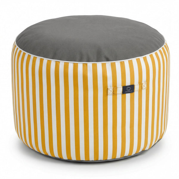 Pouf jaune  en situation extérieure