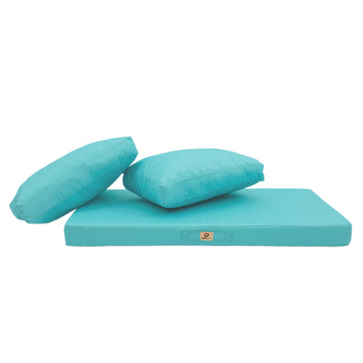 Ensemble de coussins de salon jardin bleu Caraïbes pour fauteuils et canapés, déhoussables et anti-UV, 100x50 cm.