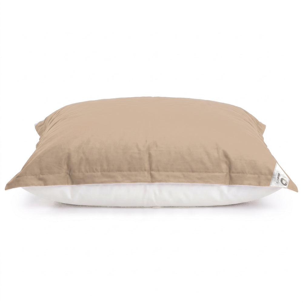 Puf gigante flotante Beige de perfil: grosor y base de malla blanca