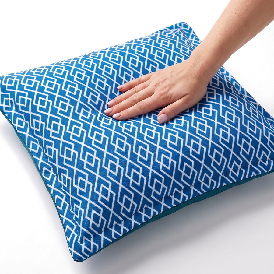 Coussin déco 45x45 motif Géométrique Vert – garnissage moelleux en fibres de polyester