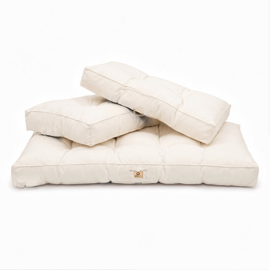 Ensemble coussins capitonné banquette 100x50 Blanc Cassé, coussins empilés avec poignée et étiquette décoArt's