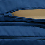 Matelas bain de soleil 185x60 cm, déhoussable et imperméable, en tissu bleu pétrole pour transat, décoratif et confortable.