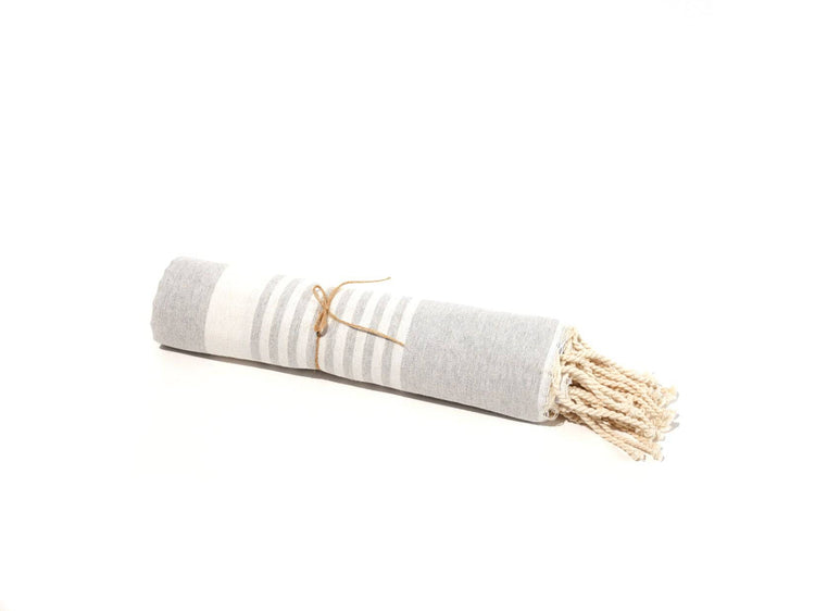Fouta en coton arthur 100x200cm gris argent - Deco-arts.fr