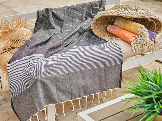 Fouta en coton miami 100x200cm bleu marine - Deco-arts.fr