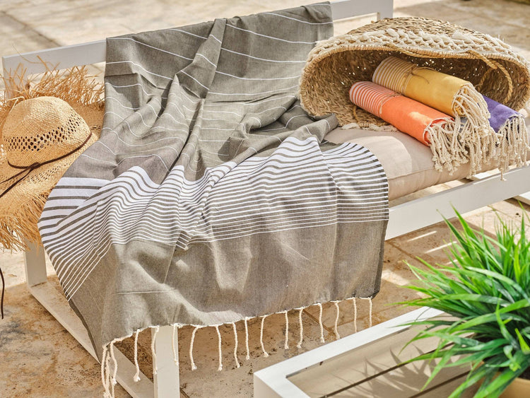 Fouta en coton miami 100x200cm gris foncé - Deco-arts.fr
